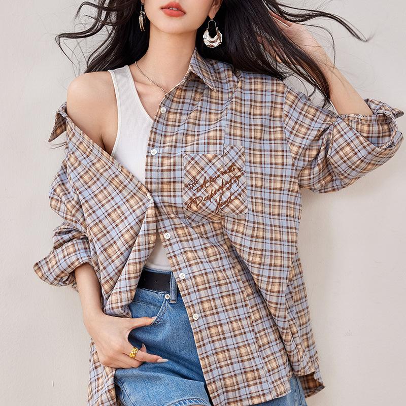 Женская свободная рубашка-топ в клетку на осень и зиму