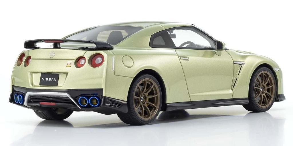 samurai scale Nissan Premium Edition Millennium Jade 1/18 GT-R T-Spec (finished product)