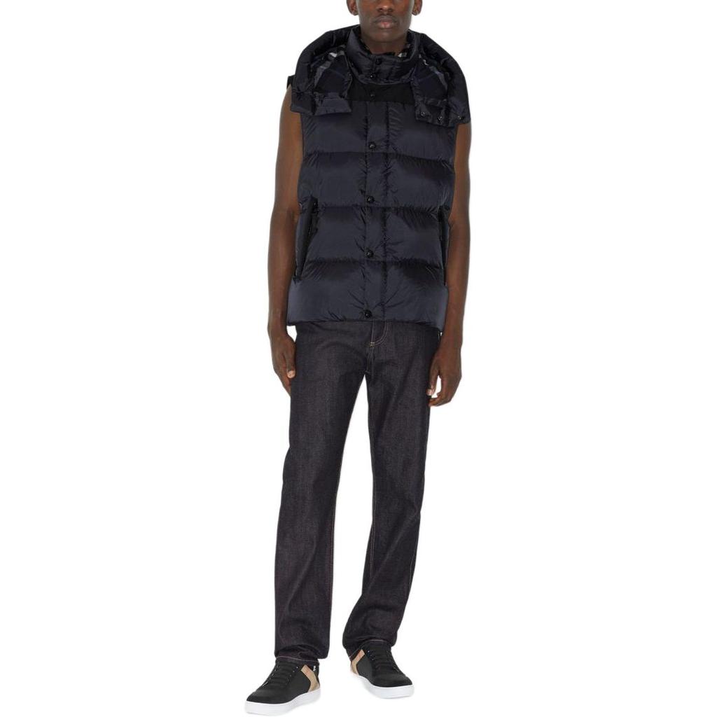 Burberry logo-patch padded jacket 80839711