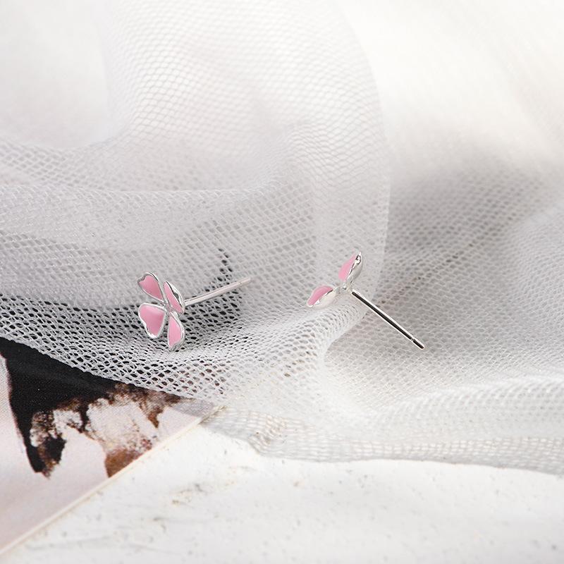 Small Four-leaf Clover Stud Earrings Women's Simple Niche Design Sense Pink Love Earrings Earrings