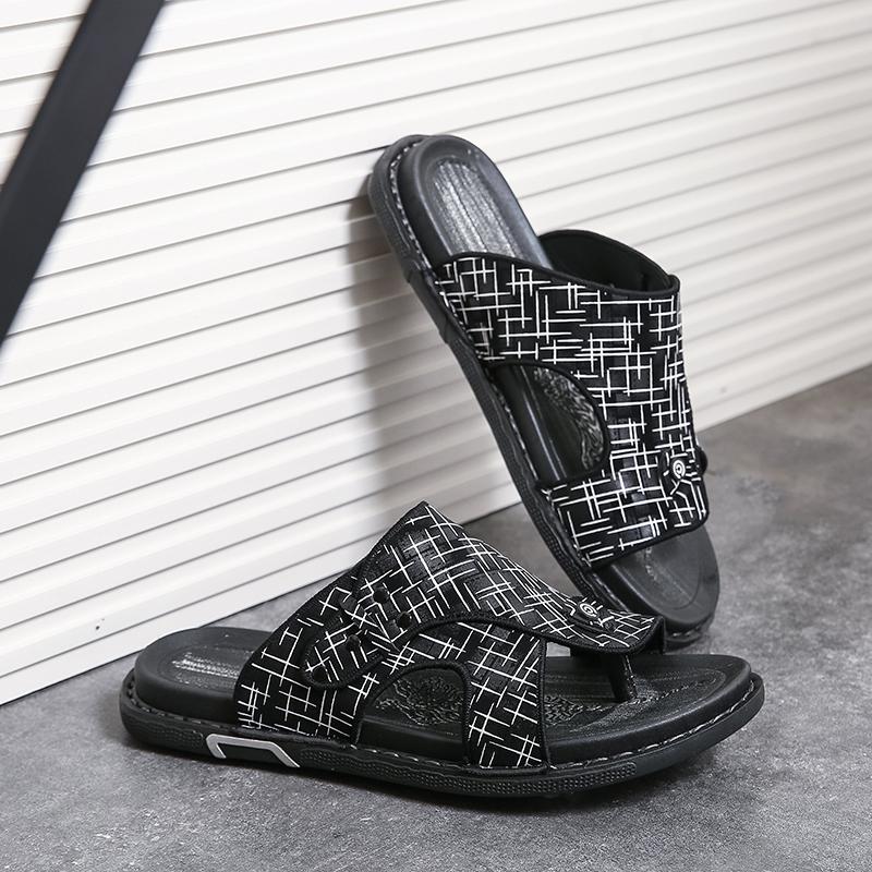 Men Sandals Holiday Men Shoes Shiny Slippers Designer Gold Patent Leather Luxury Summer Slides Mirror Walking Beach Shoe