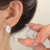 Французские матовые круглые серьги для женщин в готическом стиле, нишевый дизайн, высококачественные ювелирные изделия, новые взрывные аксессуары для ушей