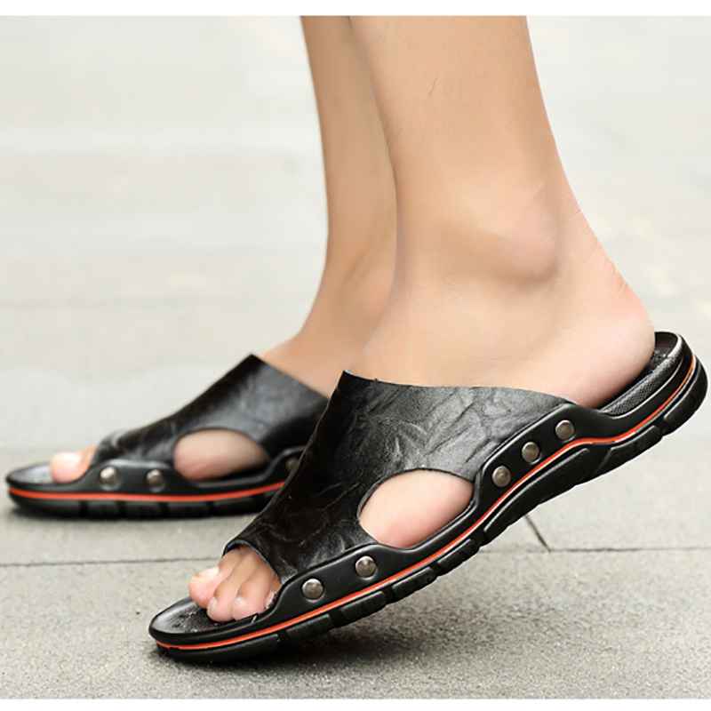 2024 New Summer Men Sandals Leather Designer Slippers Men Flip Flops Fashion Casual Beach Slides Outdoor Plus Size Slipper Light