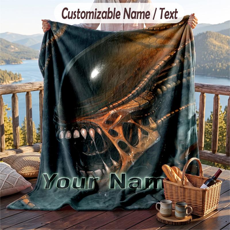 Custom Text Flannel Throw Blanket, Lightweight Cozy Bed Sofa BlanketAlien Xenomorph