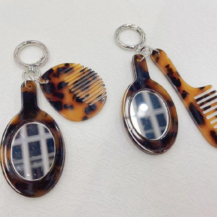 Леопардовый брелок-расческа с подвеской-зеркальцем для макияжа, модный аксессуар из ацетата ручной работы, женский инструмент для красоты