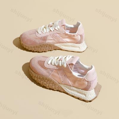 Женская обувь – Кроссовки