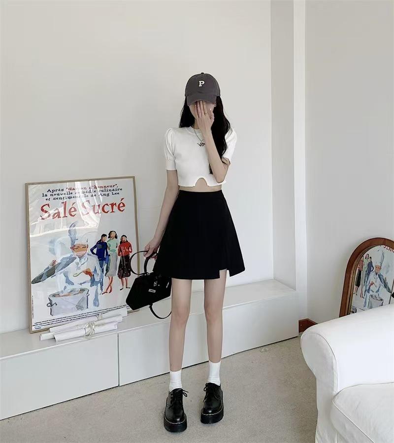 2024 Autumn/Winter Plus-Size High Waist Anti-Exposure Short Black Slim Skirt