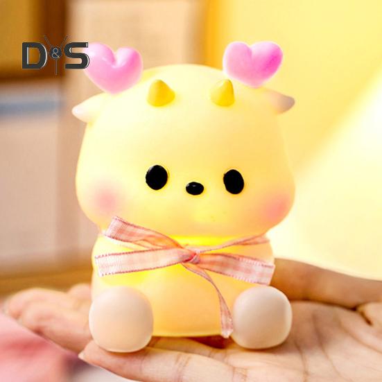 Bear Night Light Cute Silicone Lamp Soft Glow Flicker Free Battery Powered Cartoon LED Bedside Lamp Room Decoration