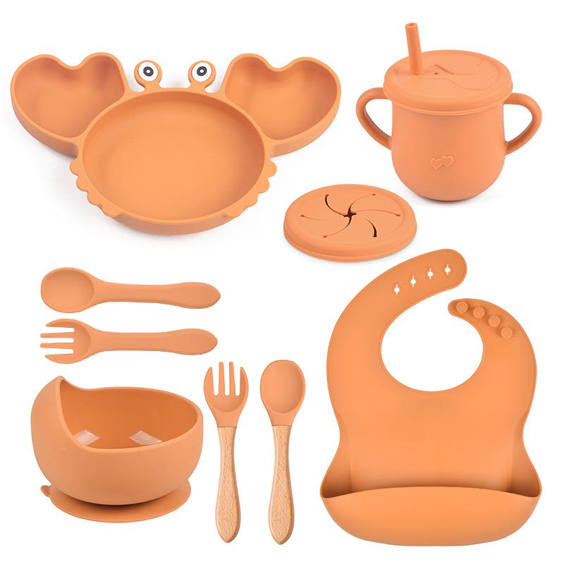 9PCS/Set Baby Silicone Tableware Set Baby Feeding Dishes BPA Free Bowl Plate Bibs Spoon Fork Sets Children Non-slip Dinnerware