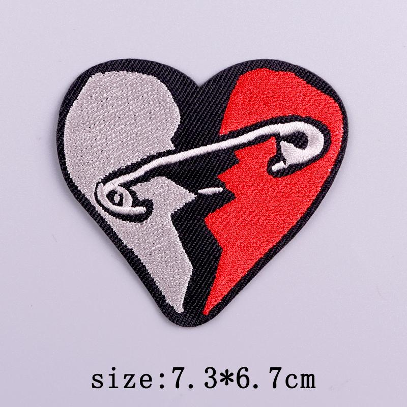 Skull Patch Punk Embroidered Patches For Clothing Stripe Badges Letters Patch Iron On Patches On Clothes DIY Hook Loop Stickers