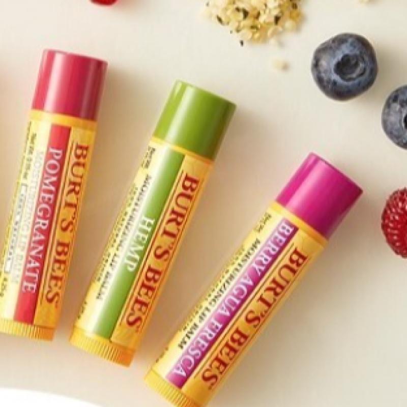 Увлажняющий бальзам для губ Burt S BeeS, выбери 1, дикая вишня