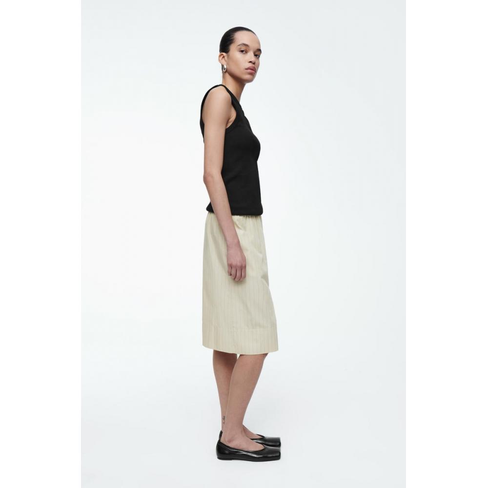 COS Японские полосатые шорты