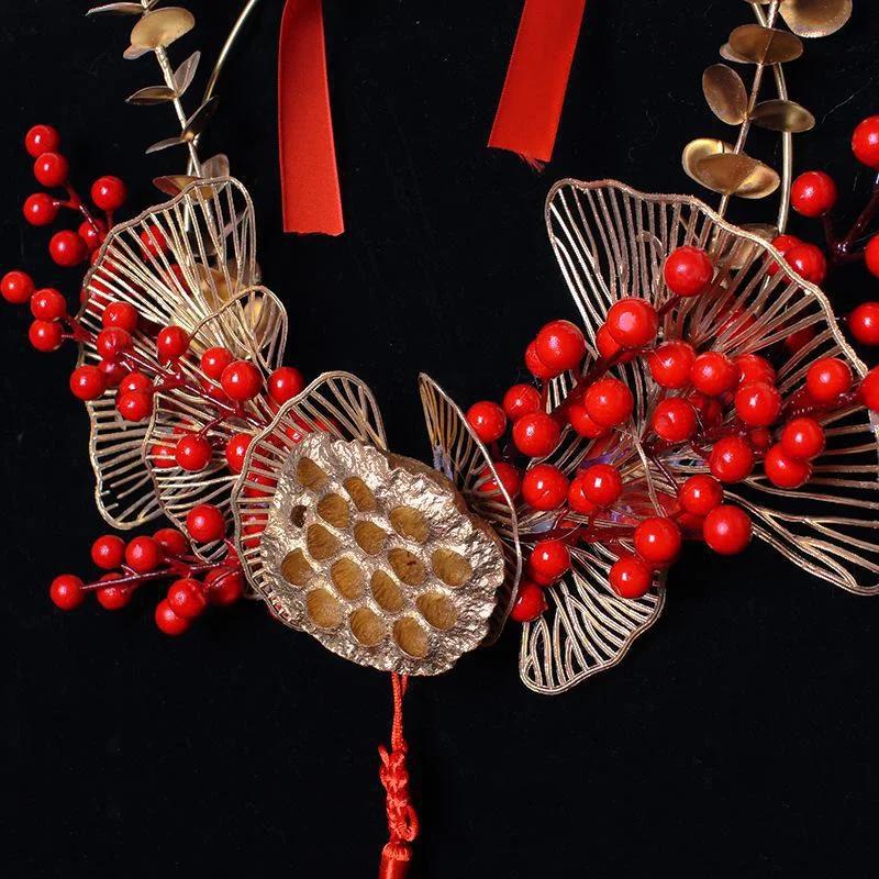 Chinese Style Red Berries Craft Ring Exquisite Lotus Model Wreath Red Berry Wreath God of Wealth Iron Ring for Wedding New Year