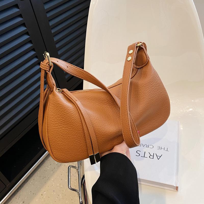 Bag women's new simple texture shoulder messenger bag lychee pattern niche fashion portable dumpling bag