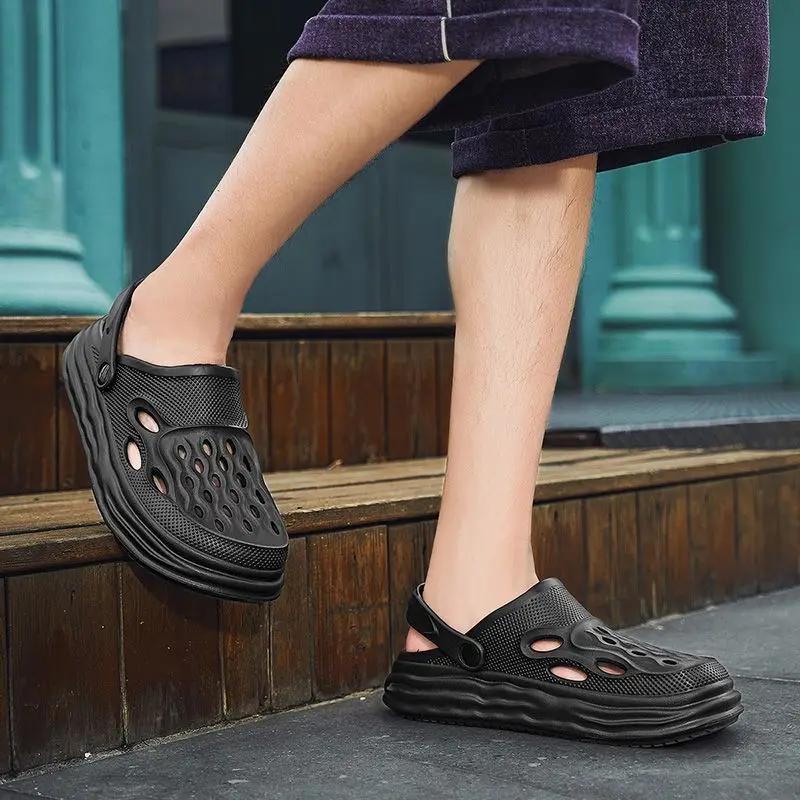 Модная платформа Мужские тапочки с отверстиями Сабо Слайды Мягкие Пляжные Повседневные Стиль 2025 Веселые Взрослые Высокое Качество Модный Дизайнер Роскошная Мужская Обувь