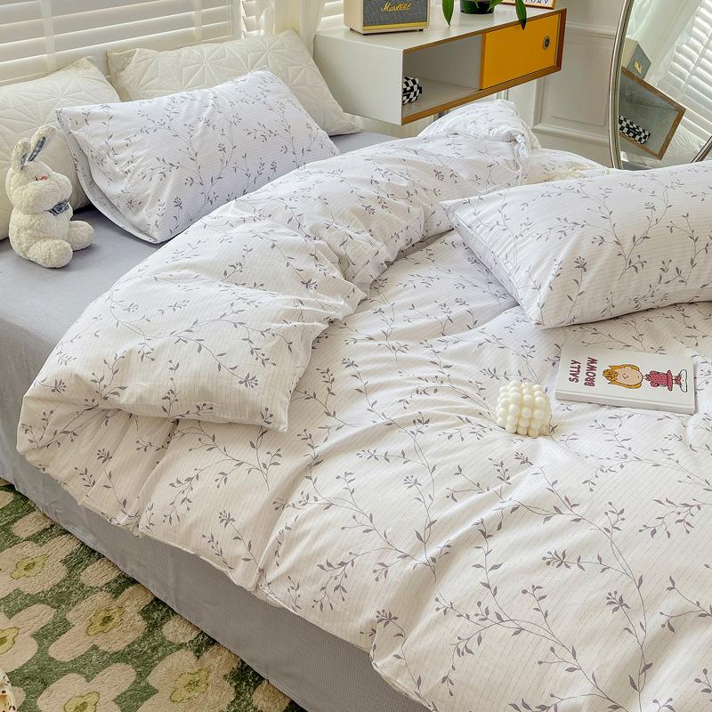 Cotton Four-piece Set Small Floral Ins Style Pure Cotton Quilt Cover Sheet Bed Three-piece Fitted Sheet Set