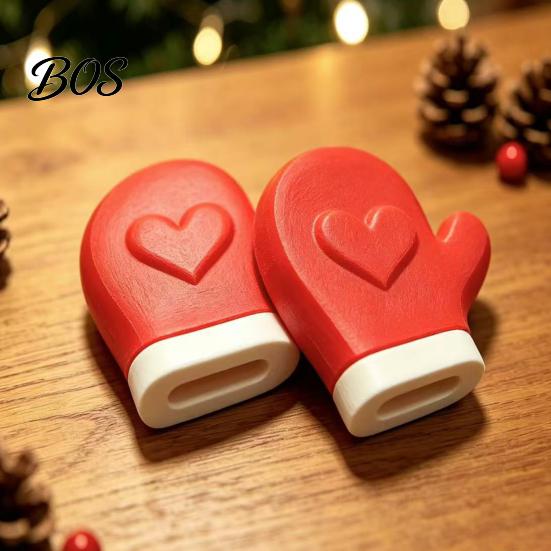 Reusable Xmas Party Props Christmas Theme Ornaments, Santa Hats/Boots/Gloves Decorative PLA Figures, Holiday Desktop Decorations 3D Printed Crafts for