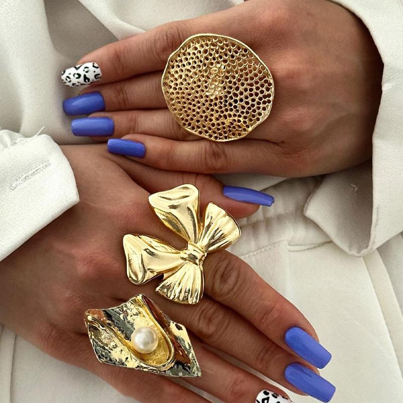 2026 Exaggerated Bilayer Big Flower Ring for Women Boho Personality Metal Punk Party Finger Ring Fashion Jewelry Accessories