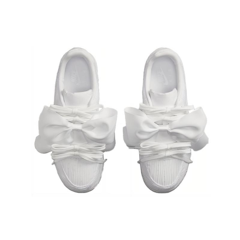 Nike Женские кроссовки Air Force 1 Low "Bow" DV4244-111