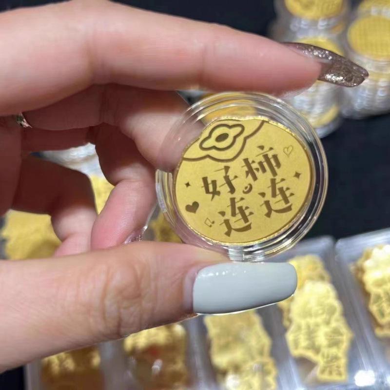 Золотая 999 Наклейка на телефон Rich-Boost – Магнит для привлечения трафика на мероприятие и Маленький подарок