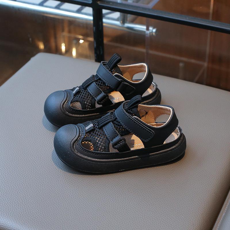 Детские спортивные сандалии 2024 года, новые детские повседневные сандалии с вырезами, летняя мода для мальчиков и девочек, сетчатые пляжные сандалии в стиле пэчворк, черные, бежевые