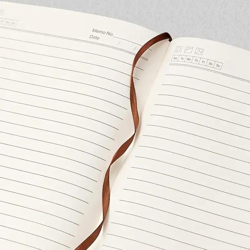 360 страниц бумаги премиум-качества формата A5, минималистичный блокнот с обложкой и магнитной пряжкой для удобной переноски. Доступны различные цвета.