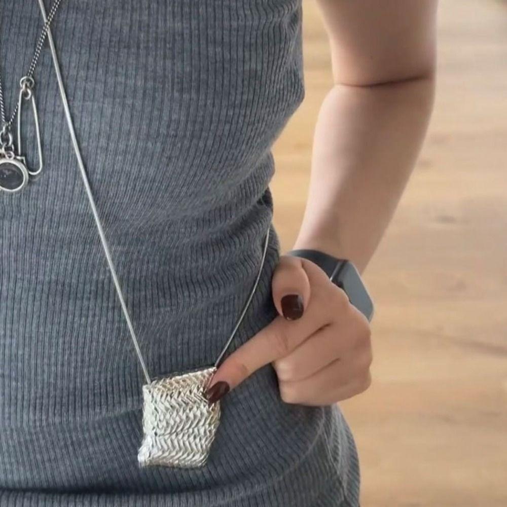 With Water Bottle Pendant Sweater Chain Necklace Women Choker for Fashion Enthusiasts