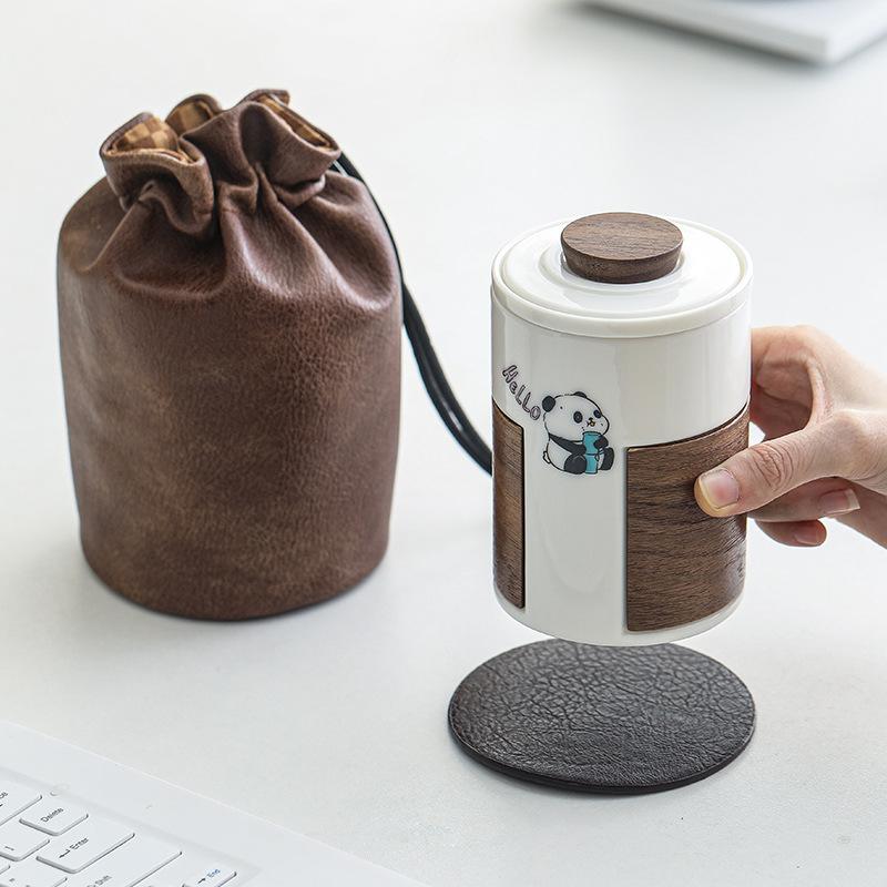 Креативная персональная чашка для чая с пандой, офисная чашка для воды, новая керамическая чашка с ситечком для чая, сувенир