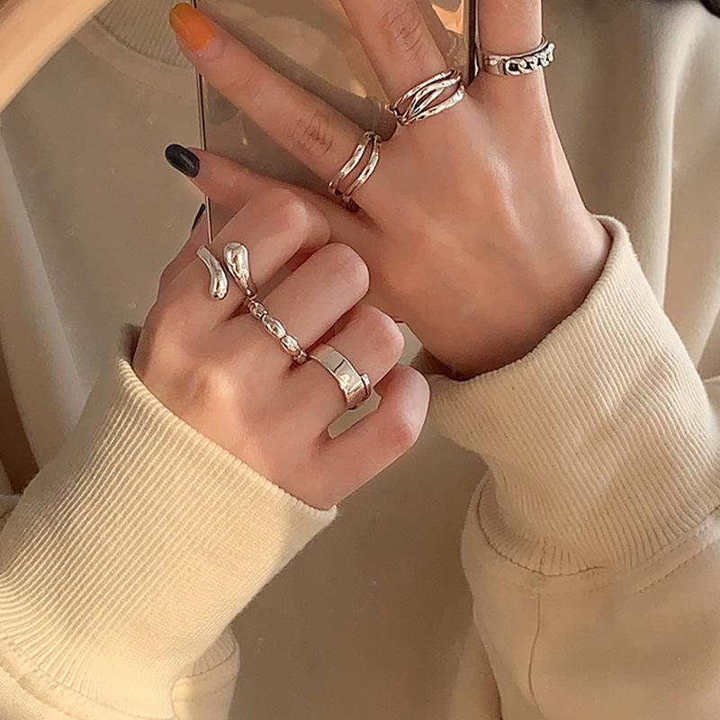 Женское ретро кольцо повышенной прочности: Легкая роскошь, Уникальный дизайн, Простой и шикарный холодный стиль