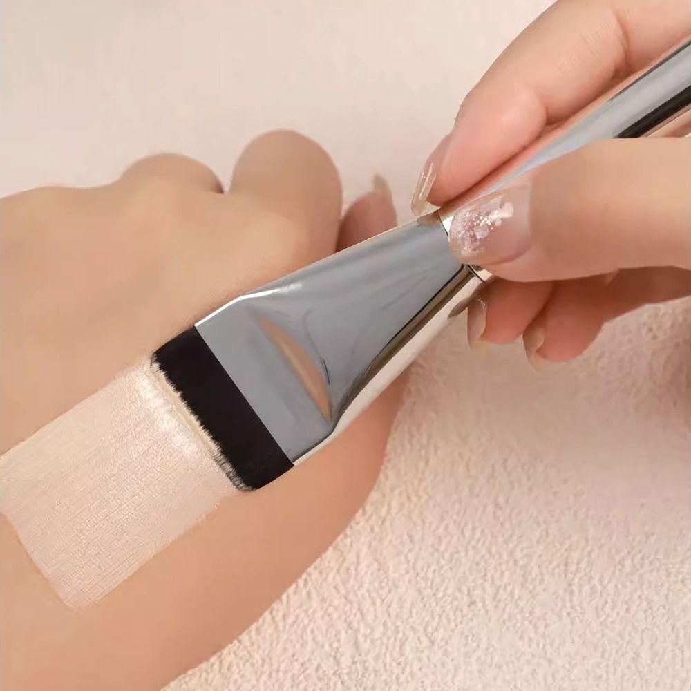 Нежный тональный крем Кисть для тональной основы Без следов Инструмент для макияжа лица Кисть для базового макияжа Женская красота