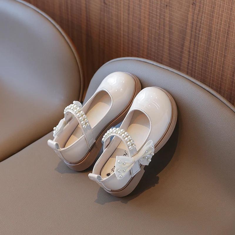 Стиль Лолиты 2024 года, новые весенние кожаные туфли для девочек с мягким жемчужным принтом, туфли принцессы для малышей, с круглым носком, с бантом для выступлений