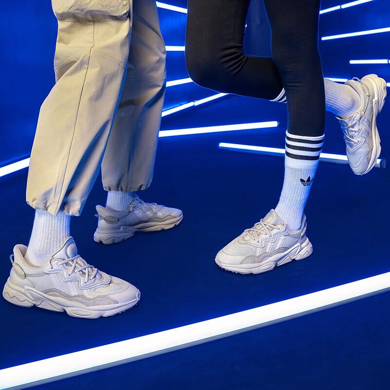 adidas Originals OZWEEGO Повседневная обувь унисекс