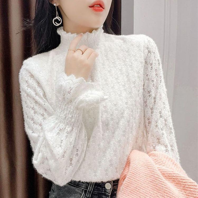 Очаровательный и практичный: Женская рубашка из бархата и кружева на зимнюю основу