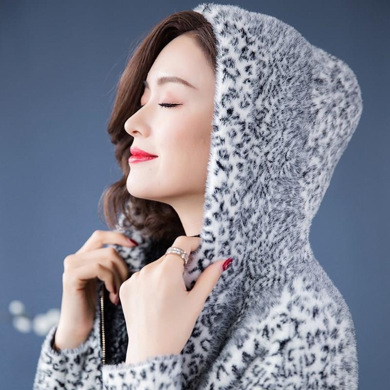 Плотное и теплое короткое пальто с леопардовым принтом и рукавами «летучая мышь» из искусственного меха норки для женщин