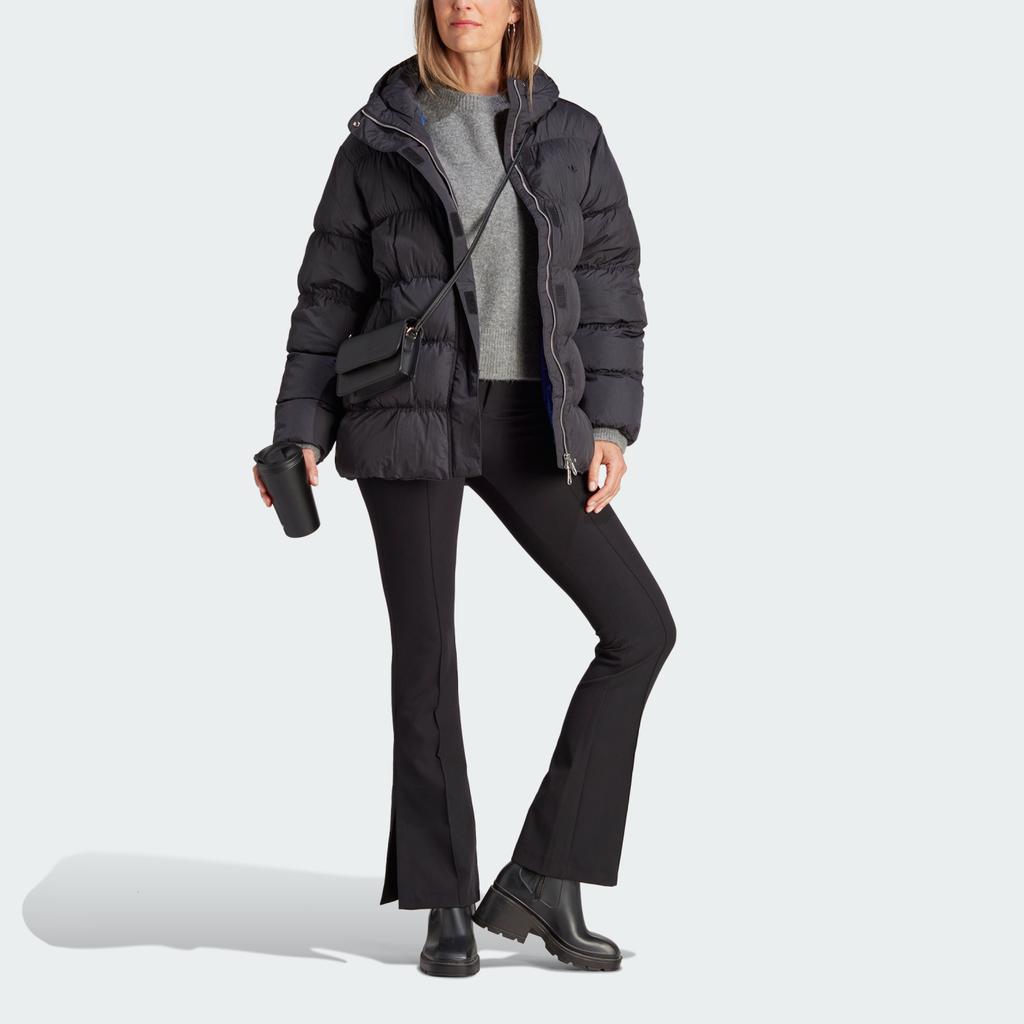 Adidas Оригинальная однотонная стеганая хлопковая куртка с микрологотипом, карманом в одну линию, застежкой-молнией и капюшоном, с двумя застежками, женская куртка черного цвета II8467