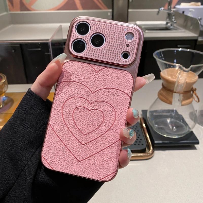 Блестящий Алмазный Стразы Защита Камеры Чехол Для Телефона Для Для Iphone 17 16 1 14 13 17Pro Max Вырез Сердце Кожаная Текстура Обложка