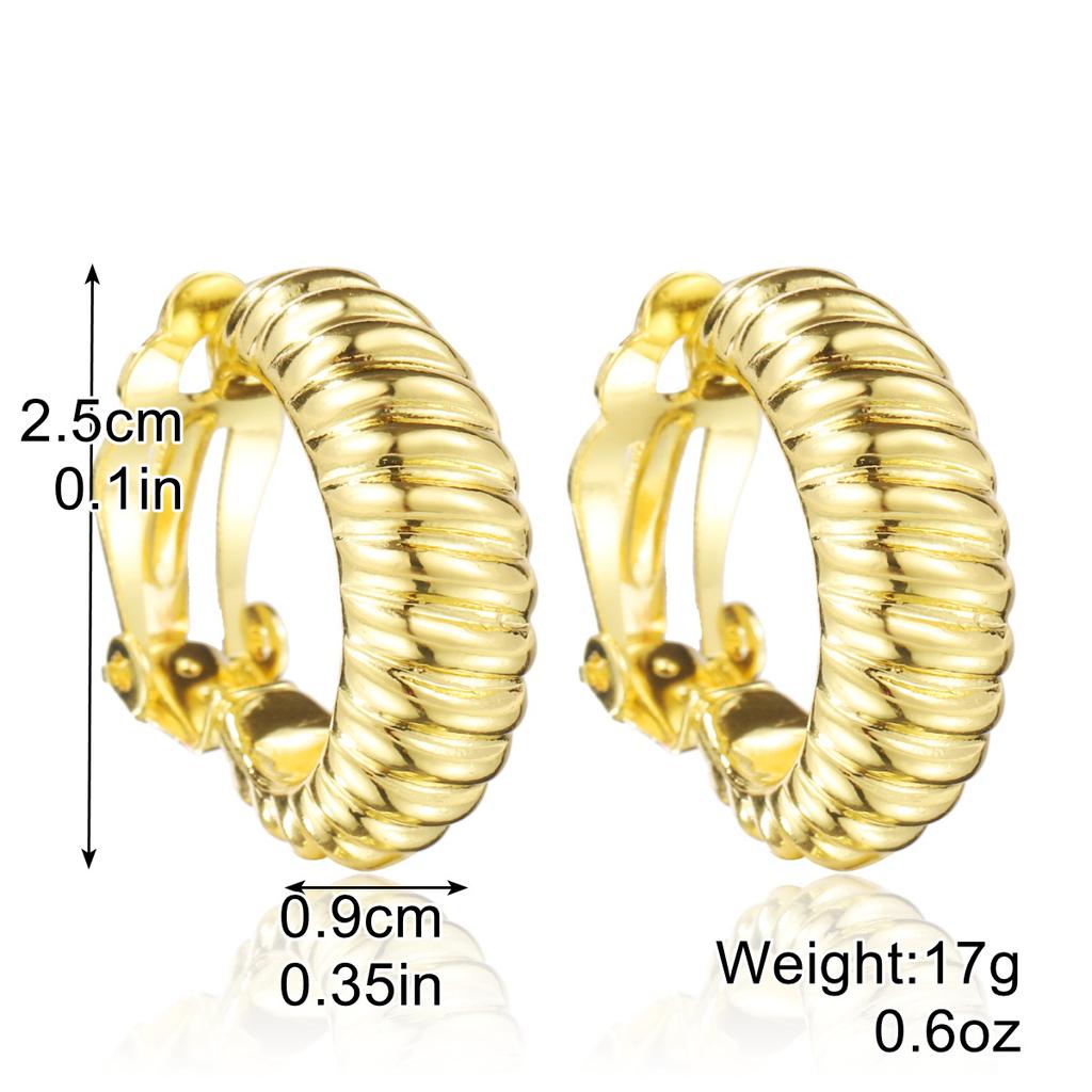 Exaggerated Temperament Earrings Gold Senior Sense Ins Cold Wind Simple Metal Droplets Pleated Pearl Flower Earrings