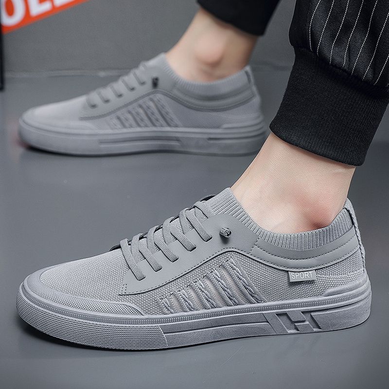Fashion Men Vulcanized Shoes Breathable Sneakers Summer New Casual Loafers Lightweight Round Head Solid Non-slip Flats Zapatillas Mujer