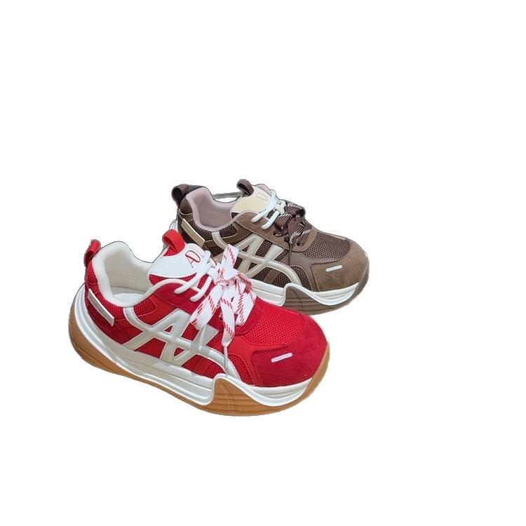 Кожаные платформенные немецкие тренировочные туфли женские 2025 осень новые на плоской подошве увеличивающие рост туфли ретро беговые повседневные спортивные туфли Форреста Гампа