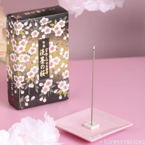 Uno Chiyo's Special Light Ink Sakura Incense, Approximately 200g, Loosely Packed, Nippon Kodo, Made In Japan, Cherry Blossom Scent, Low Smoke