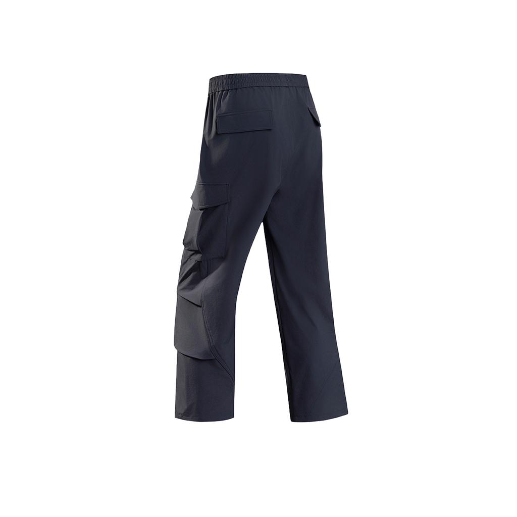 Under Armour Повседневные брюки мужские умеренного прямого кроя 16117305