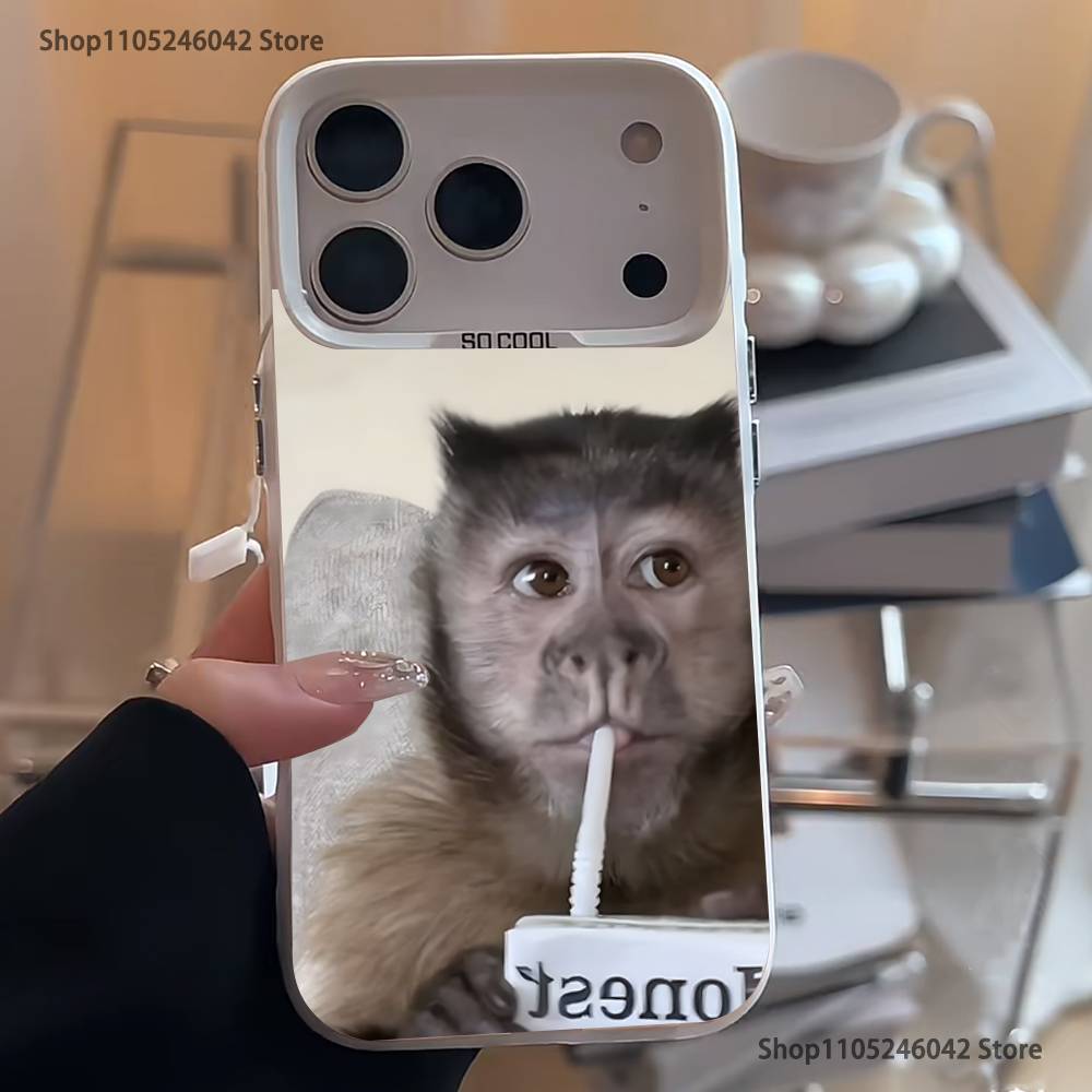 Чехол для телефона 'Обезьяна пьет C-Caprisun' для iPhone 17,16,15,14,13,12,11,Pro,XS,Max,Plus,Mini,SE4,E Белый Матовый Ударопрочный Чехол