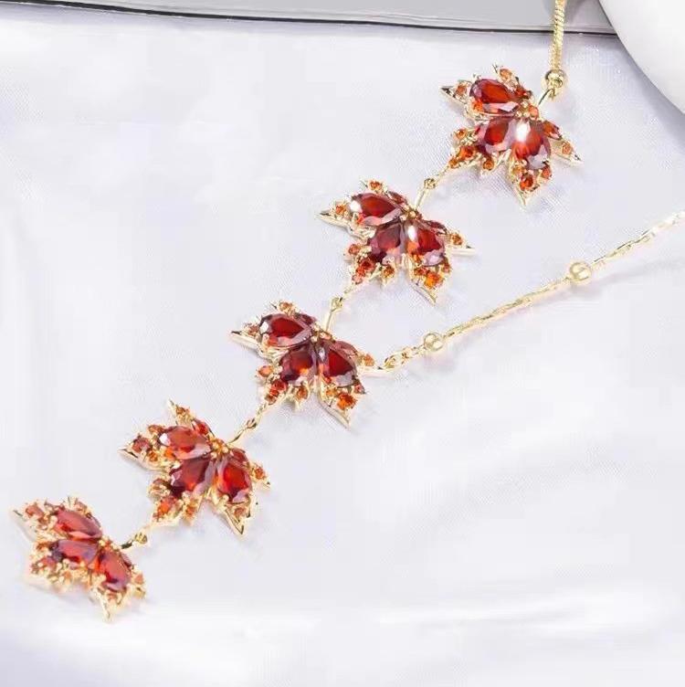 Ожерелья для женщин Ожерелье