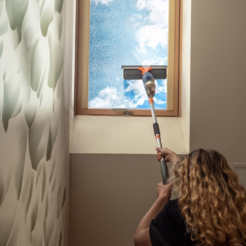 Многофункциональная швабра со спреем 3 в 1.