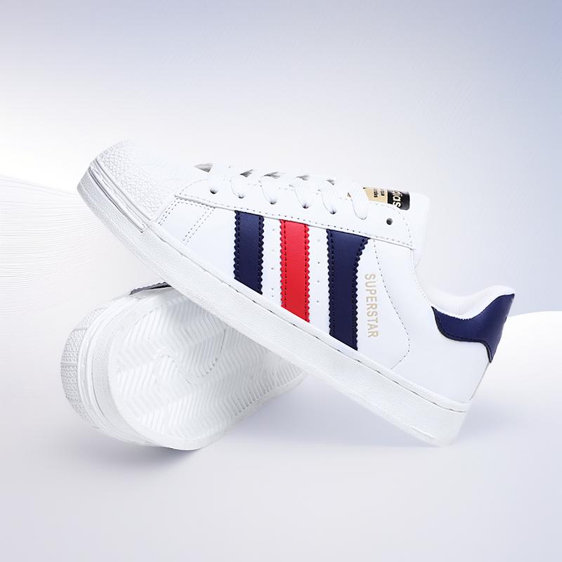 Легкие парные кеды, повседневные балетки, универсальные лоферы, удобная мужская обувь для ходьбы, горячие продажи, студенческие мужские и женские маленькие белые туфли