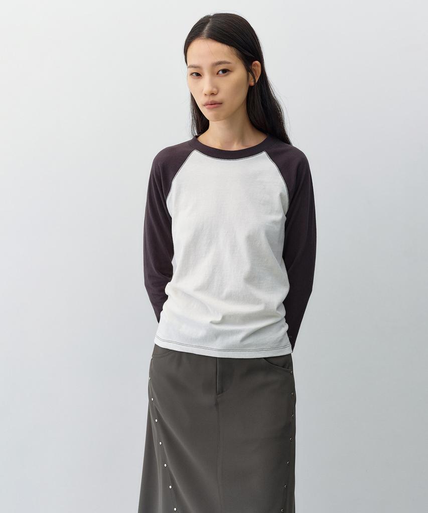 INSILENCE WOMEN Twist Raglan T-Shirt Vintage Ivory