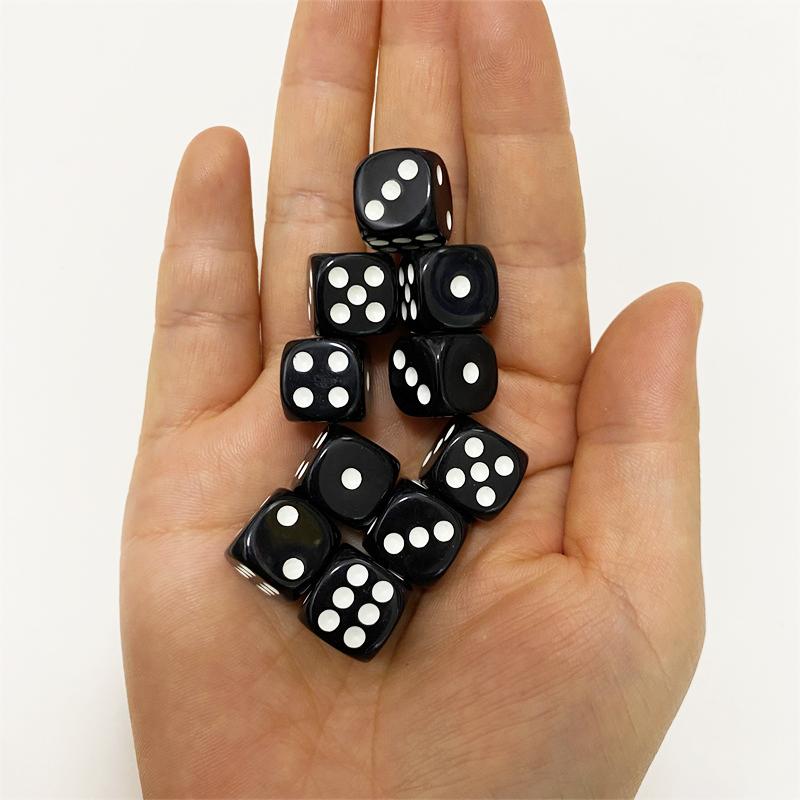10Pieces/Lot 12mm Clear Acrylic 6 Sided D6 Point Dice With Round angle Dice For Club/Party/Family Board Games