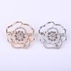 Hollow Glossy Rose Flower Brooch Sparkling Rhinestones Inlaid Pin Luxury Wedding Dress Badge Women Sweater Coat Jewelry Accesorries