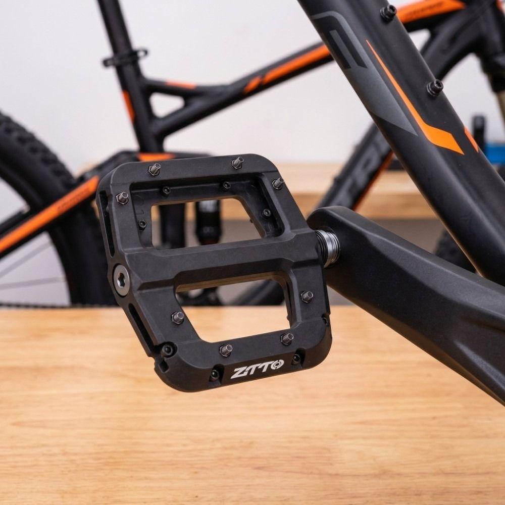 1 Pair Sealed Bearings Bicycle Platform Pedals Non Slip Bike Flat Pedals  Mountain Biking