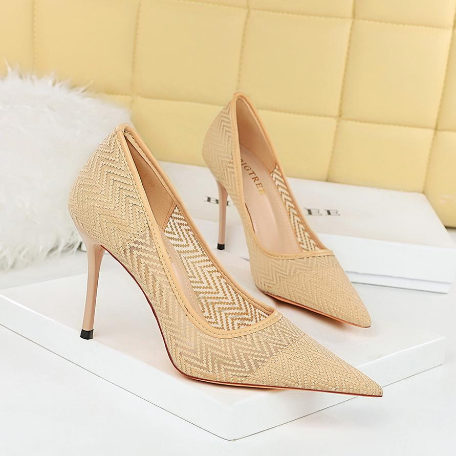 Модные женские туфли на высоком каблуке, острые сексуальные сетчатые туфли с открытым носком и кружевом